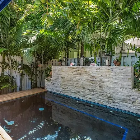 Villa Margaret Street Retreat